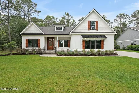 548 Hearthside Dr SE, Bolivia, NC 28422