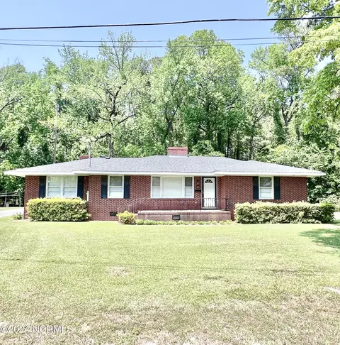 306 Lindell Rd, Greenville, NC 27834