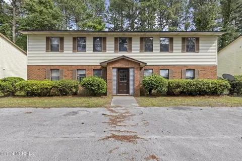 2510 Commerce Rd, Jacksonville, NC 28546
