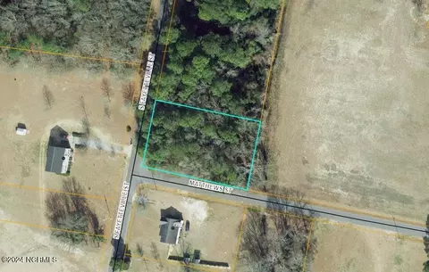 27 28 Fayetteville St, Salemburg, NC 28385