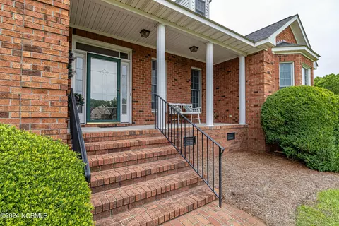 613 Country Day Rd, Goldsboro, NC 27530