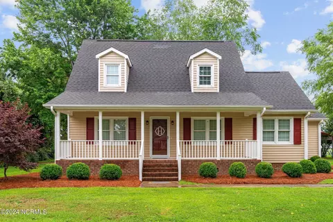2293 Kay Rd, Greenville, NC 27858
