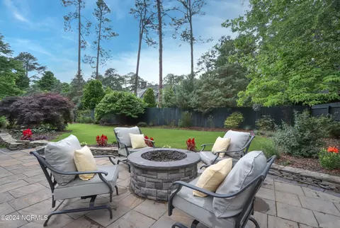 255 Cherokee Rd, Pinehurst, NC 28374 photo 41