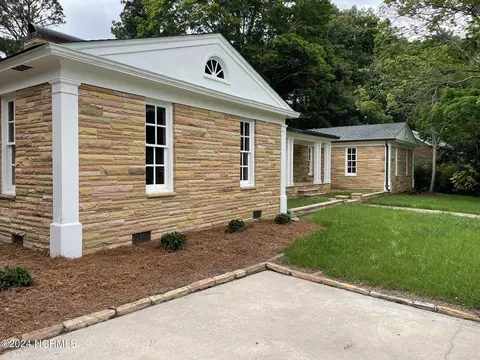 505 Brentwood Dr N, Wilson, NC 27893
