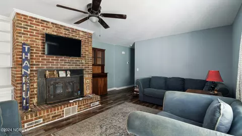 231 Elm St, Robbins, NC 27325 photo 6