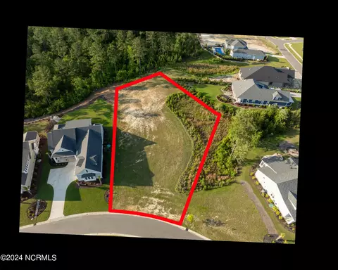 8626 Piney Hollow Ct NE, Leland, NC 28451