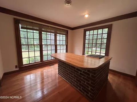 1054 Oakview Dr, Williamston, NC 27892 photo 14