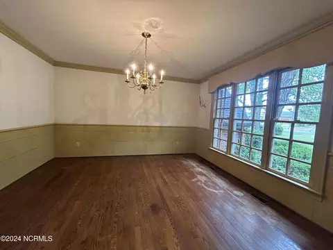 1054 Oakview Dr, Williamston, NC 27892 photo 9