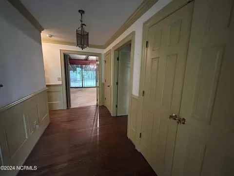 1054 Oakview Dr, Williamston, NC 27892 photo 8