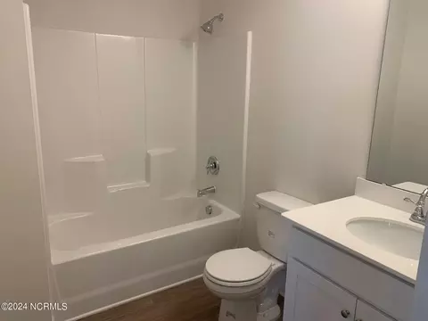 Bath - 910 Downing Rd, Boiling Spring Lakes, NC 28461 photo 1 of 2