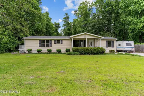 126 Remington Rd, Rocky Point, NC 28457