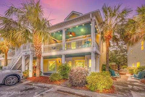 8509 E Oak Island Dr #5, Oak Island, NC 28465