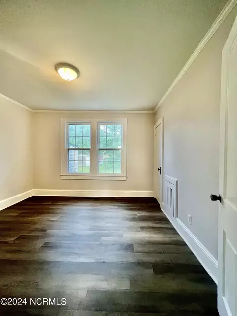 909 Cabarrus St, Edenton, NC 27932 photo 12