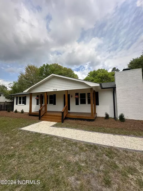 709 George Trask Drive Dr, Wilmington, NC 28405