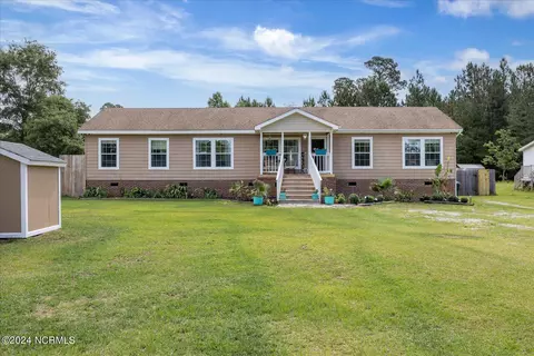 604 Ardmore Rd, Rocky Point, NC 28457