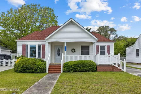 1405 Front St, Beaufort, NC 28516
