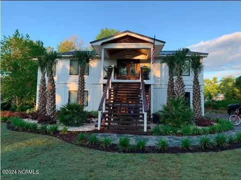 6414 Shinnwood Rd, Wilmington, NC 28409