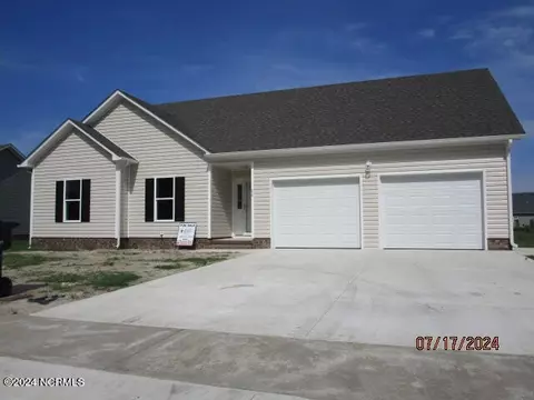 214 Compass Dr, Elizabeth City, NC 27909