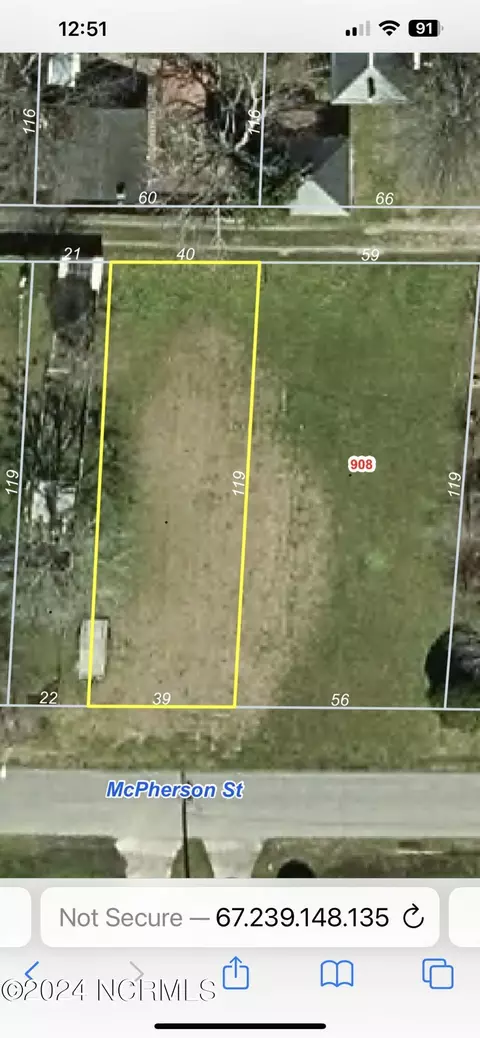 910 Mcpherson St, Elizabeth City, NC 27909