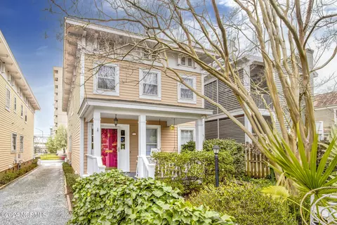 523 S Front St, Wilmington, NC 28401