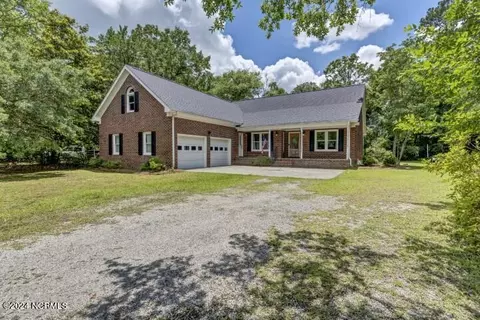 6220 Shinnwood Rd, Wilmington, NC 28409