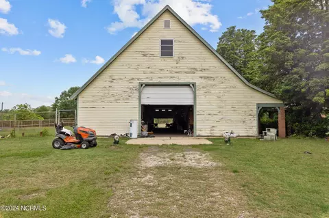 654 Dowd Rd, Candor, NC 27229 photo 11