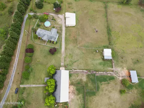 654 Dowd Rd, Candor, NC 27229 photo 5