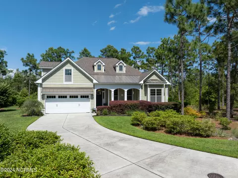 3699 Trimble Ct, Southport, NC 28461