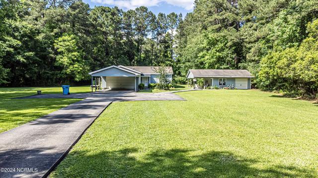 1646 Catherine Lake Rd, Jacksonville, NC 28540