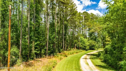 281 Morris Creek Ln, Oriental, NC 28571