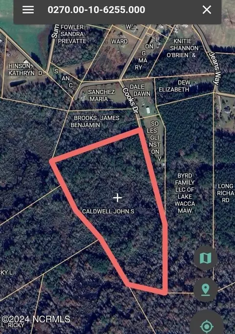 386 Cooks Dr, Whiteville, NC 28472
