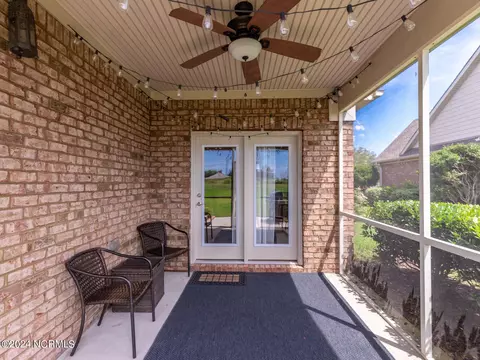 360 Highlands Dr, Hampstead, NC 28443 photo 8