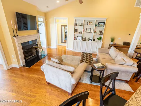 360 Highlands Dr, Hampstead, NC 28443 photo 17