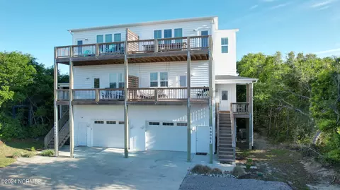 4906 Emerald Dr UNIT E, Emerald Isle, NC 28594