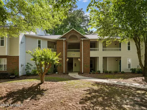 1122 Turtle Creek Rd #E, Greenville, NC 27858