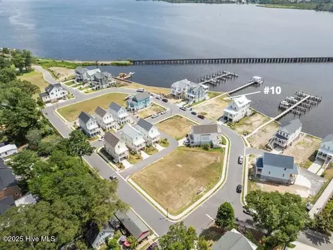 515 Front St, Washington, NC 27889 photo 9