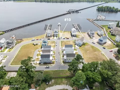 515 Front St, Washington, NC 27889 photo 5