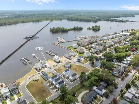 515 Front St, Washington, NC 27889 photo 4