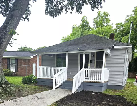 604 Howell St, Greenville, NC 27834