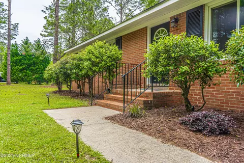 415 N Currant St, Pinebluff, NC 28373 photo 3