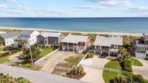 707 Ocean Ridge Dr, Atlantic Beach, NC 28512