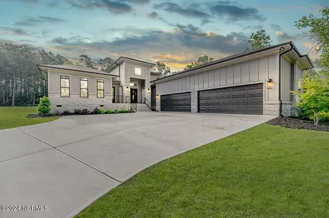 315 Willow Oak Ct, Cameron, NC 28326