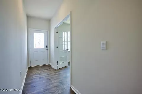 3248 Ridgeland Dr, Winterville, NC 28590