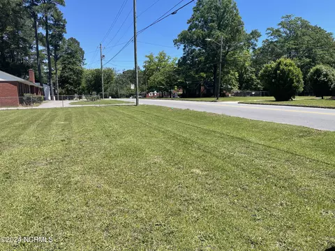 1412 N Queen St, Kinston, NC 28501