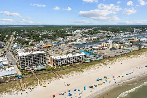 222 Carolina Beach Ave N #107, Carolina Beach, NC 28428