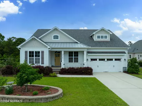 3715 Wingfoot Dr, Southport, NC 28461