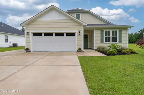 114 E Camp Kiro Rd, New Bern, NC 28560