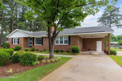 363 Harper Dr, Snow Hill, NC 28580