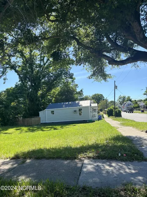 617 Anderson St, Wilmington, NC 28401