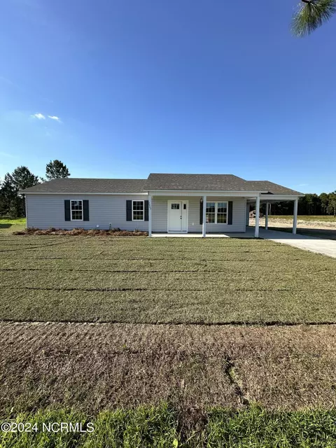 2063 Rowan Rd, Clinton, NC 28328